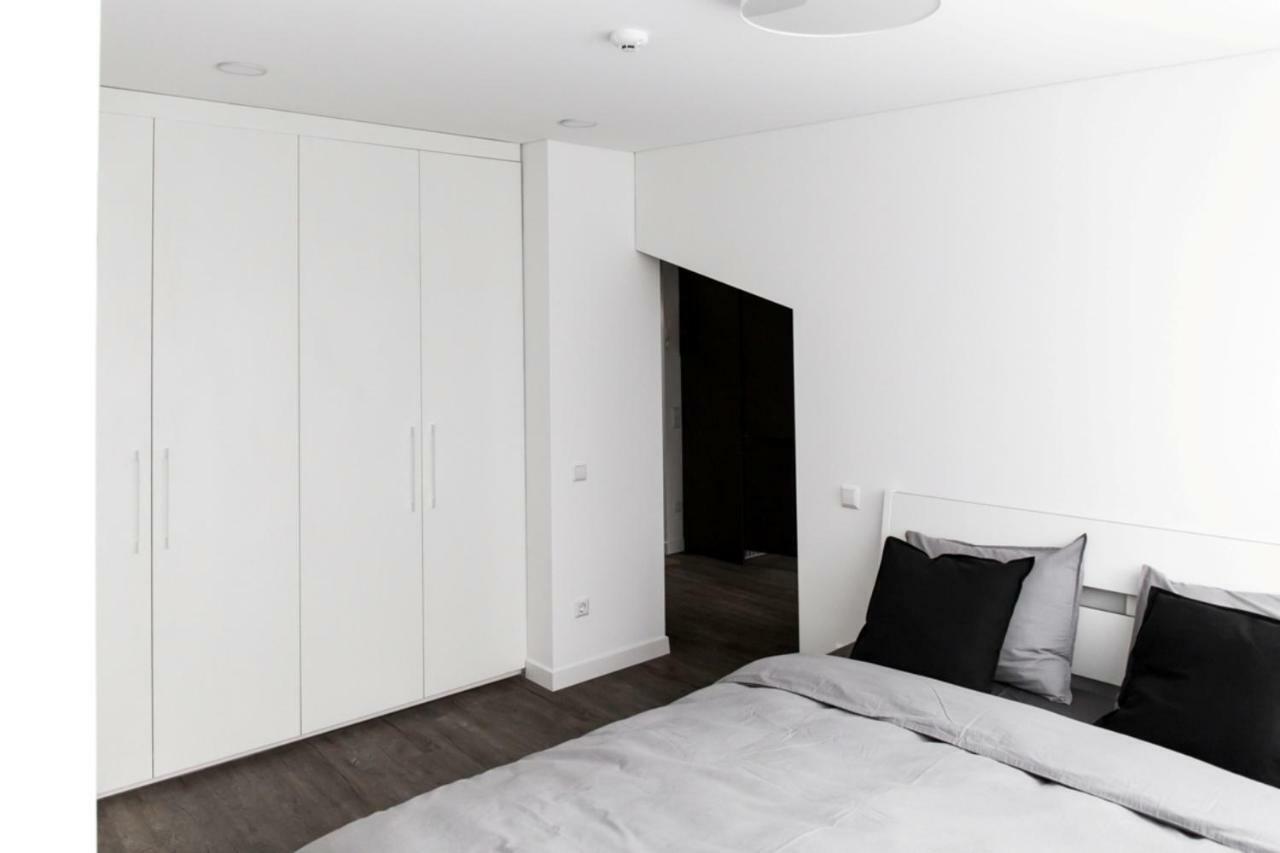 Deluxe Apartments By Hostlovers Kaunas Extérieur photo